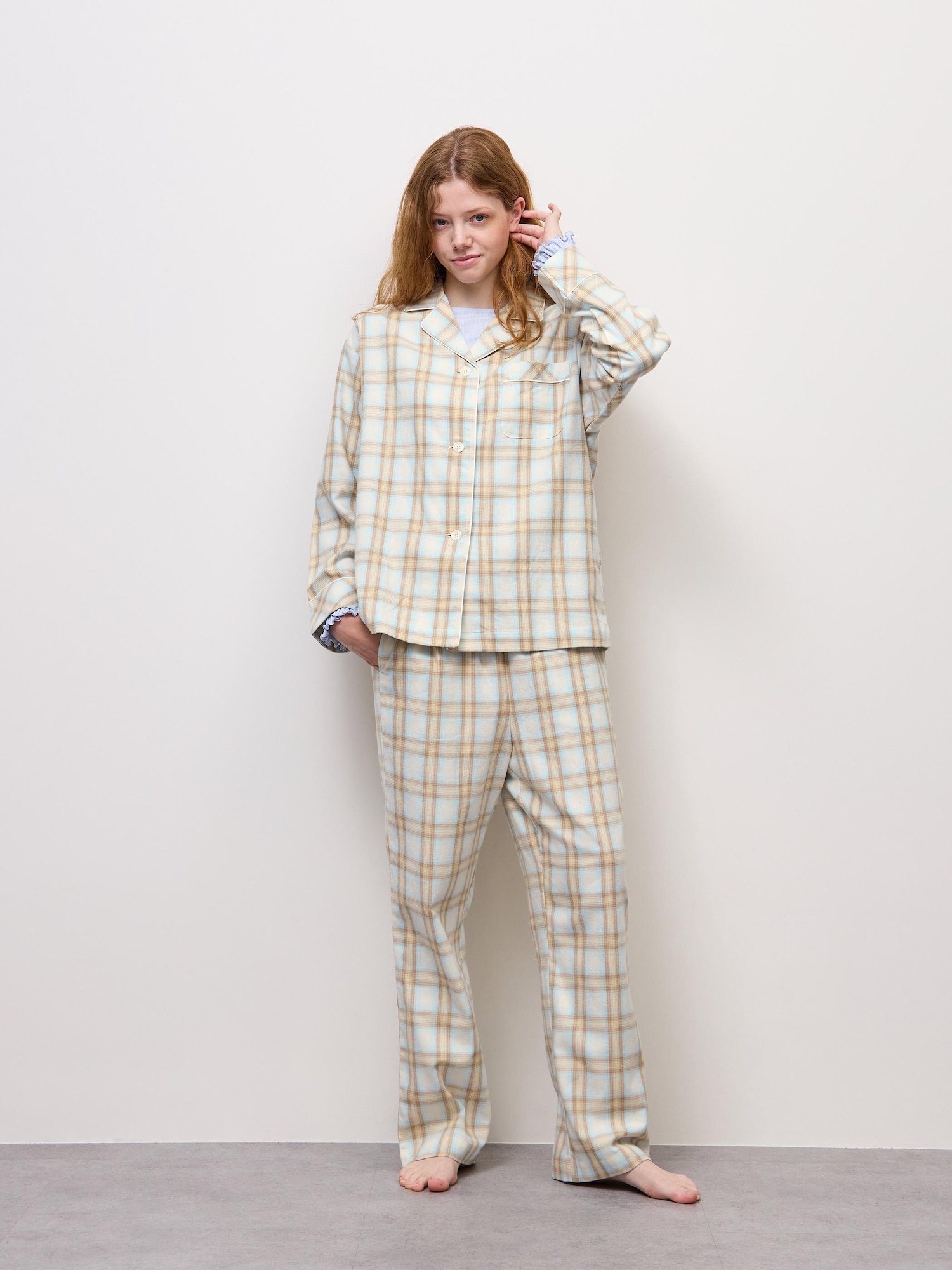 Bộ đồ ngủ bằng vải flannel (tay dài & quần dài) (kiểm tra) CZ (vừa vặn thoải mái)