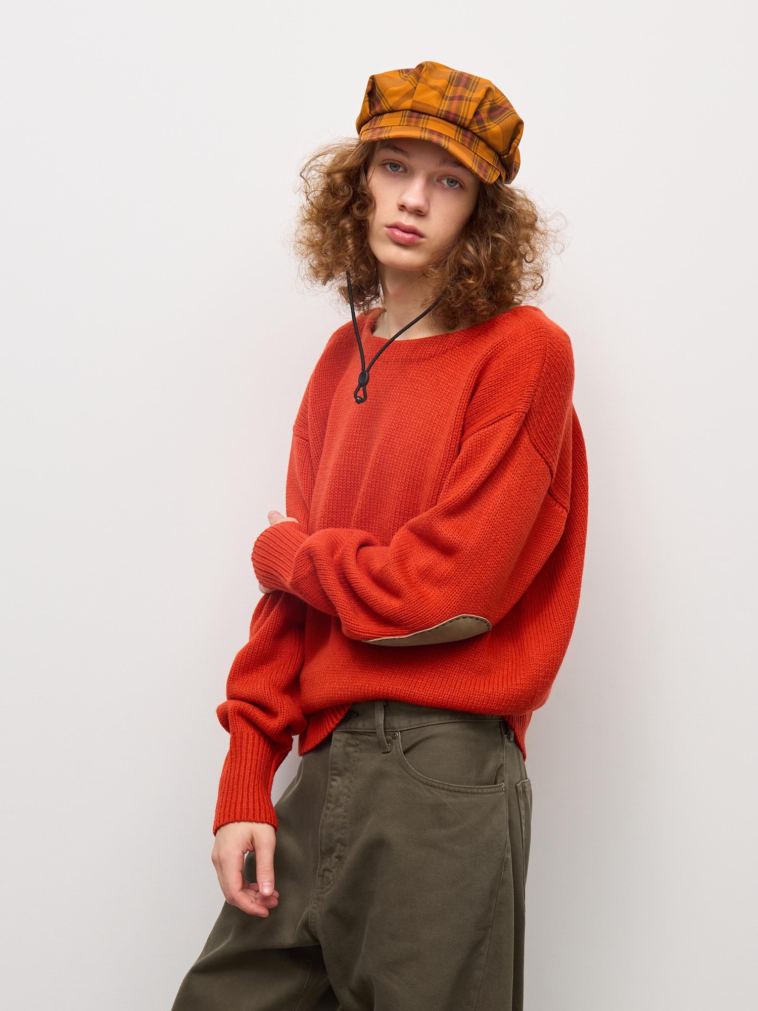 エルボーパッチクルーネックÁo lenUL