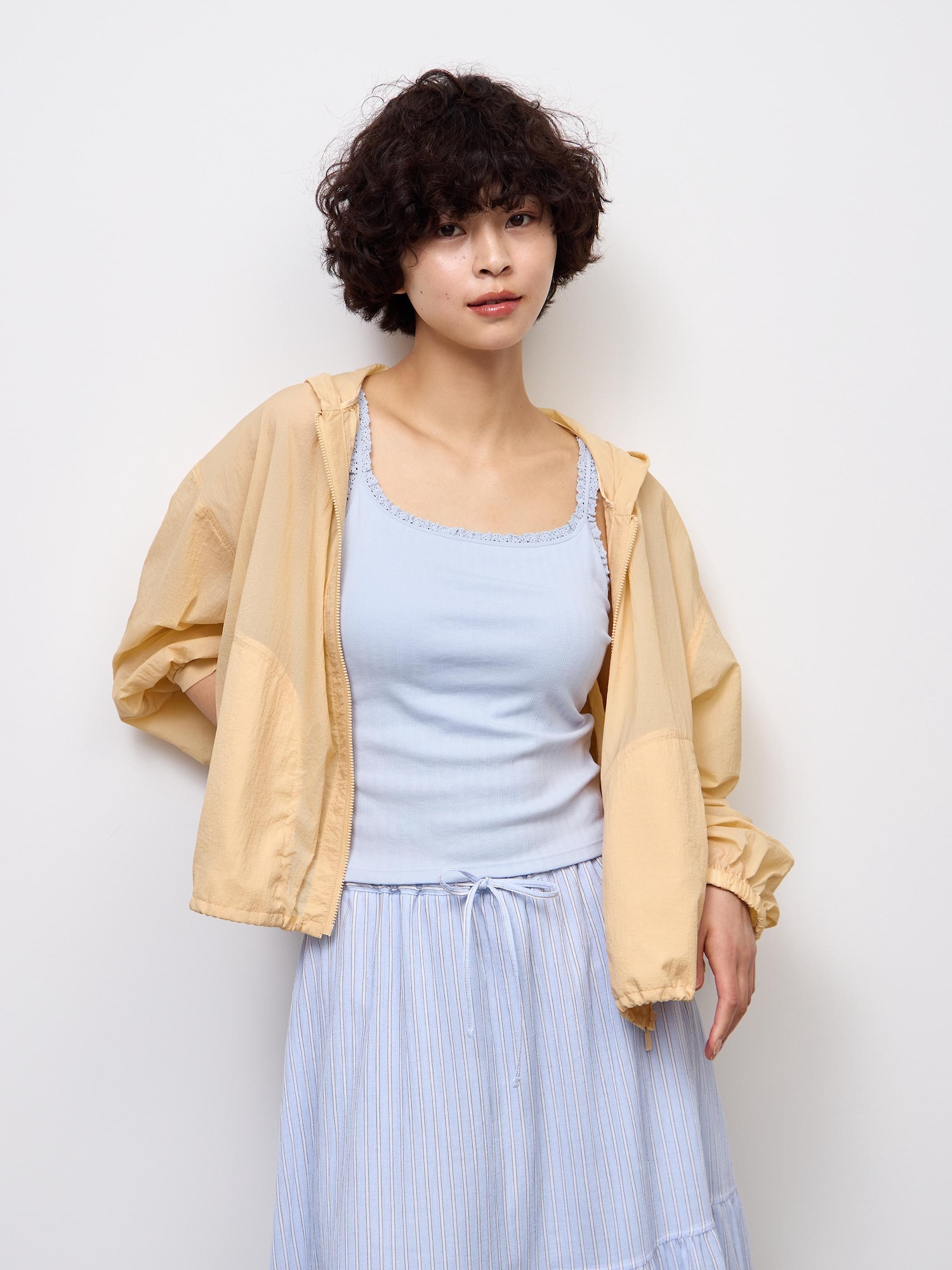 áo ngực cảm thấy ren ruffle yếm