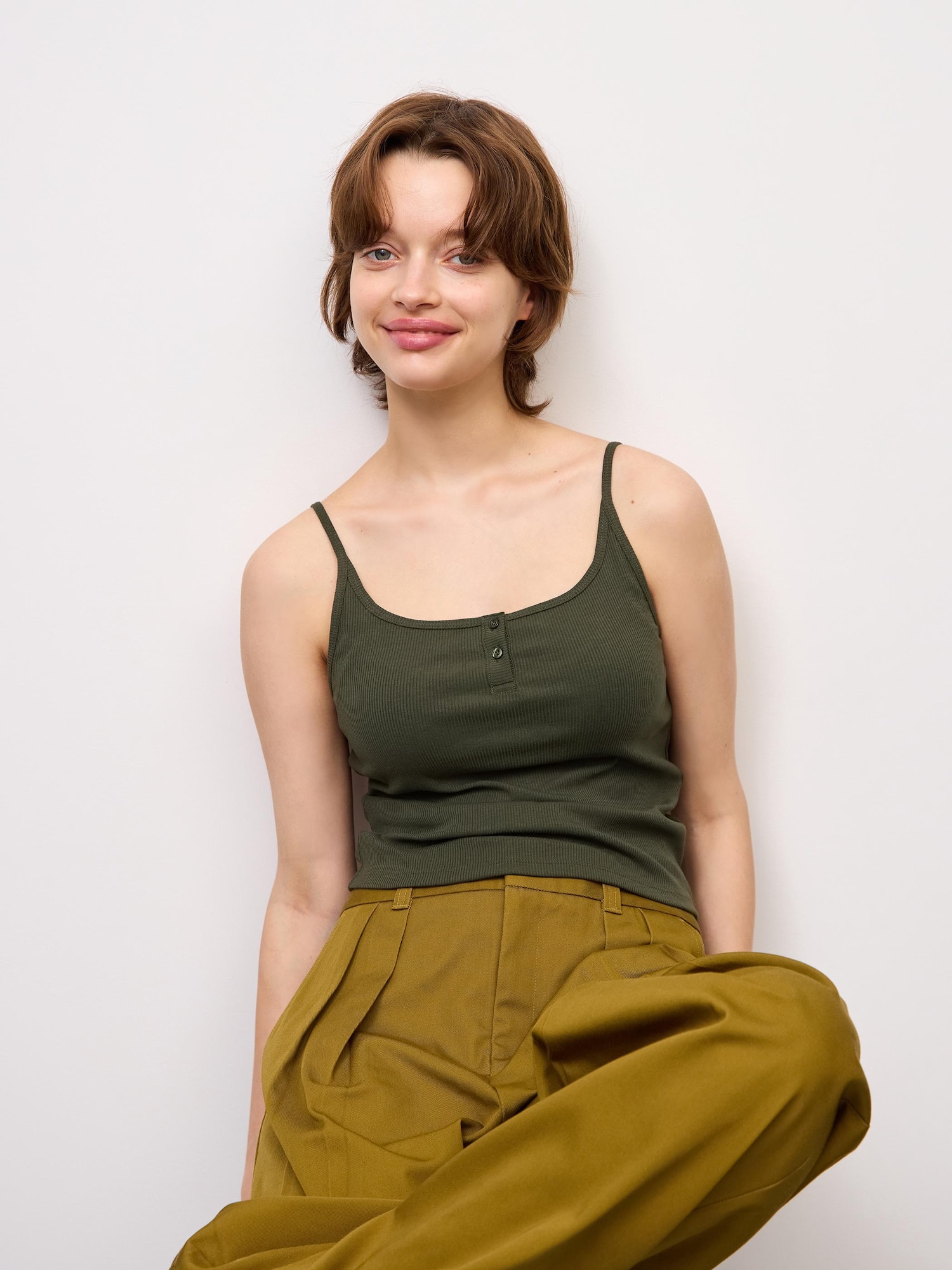áo ngực cảm thấy cắt henley cổ áo yếm